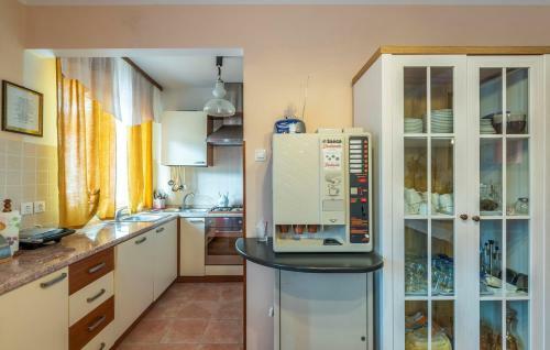 Hostal Apartments And Rooms Laura