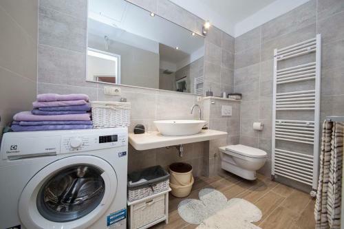 House Mario In Podgora, Jacuzzi
