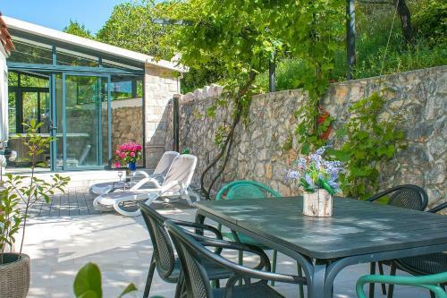 House Mario In Podgora, Jacuzzi