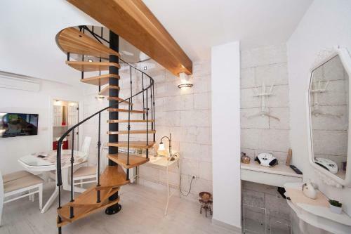 House Mario In Podgora, Jacuzzi