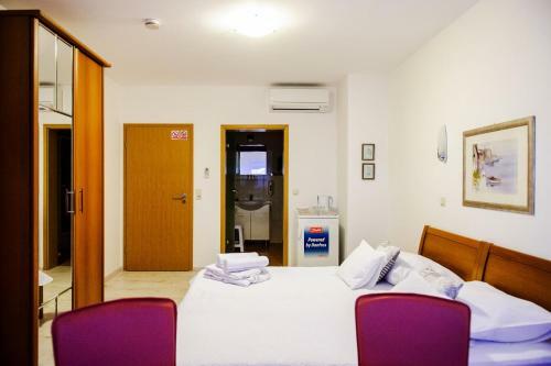 Hostal Apartments And Rooms Anka - Jacuzzi