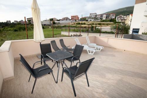 San Marian Apartments