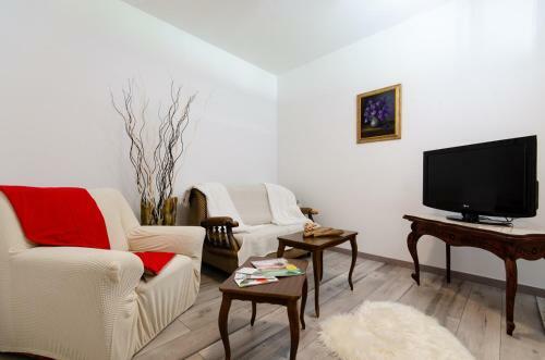 Holiday House Smilovic