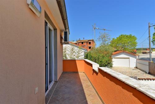 Apartments Mara 1838