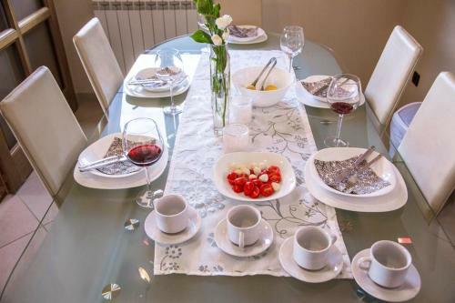 Villa With 6 Bedrooms In Pomer With Private Pool And Wifi