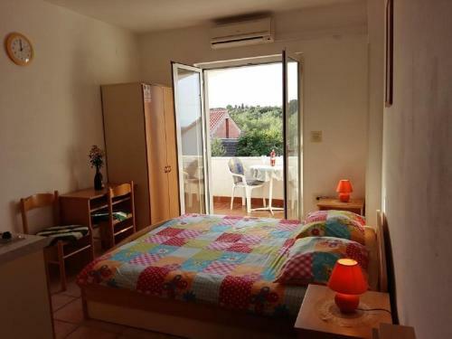 Apartments Edi