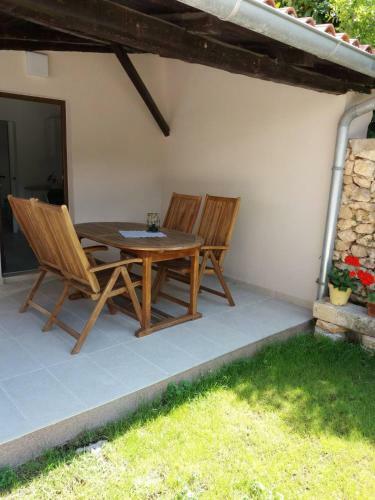House Mergi
