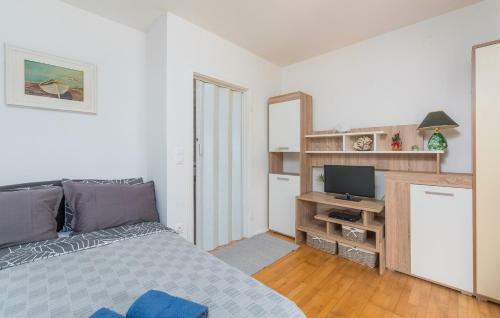 Nice Studio Apartment Natali In Mali Maj