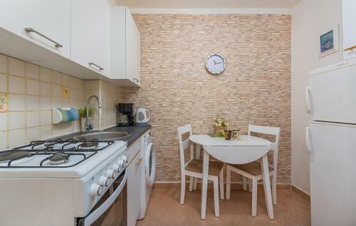 Nice Studio Apartment Natali In Mali Maj