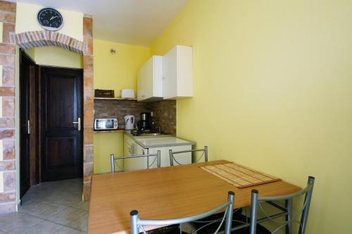 Apartamento Holiday Home 193436