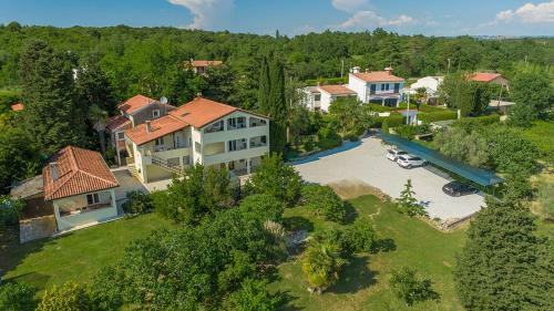 Hostal Apartments Saladinka