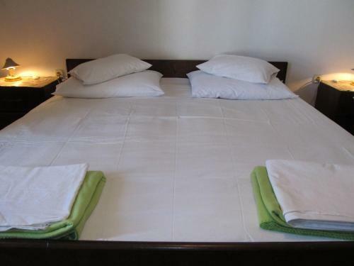 Hostal Vintage City Rooms