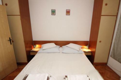 Hostal Vintage City Rooms