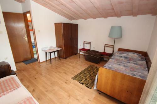 Hostal Vintage City Rooms