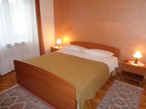 Good Apartment Zdenka - Pore?