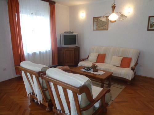 Good Apartment Zdenka - Pore?