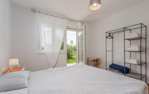 Apartment Orchis With Balcony In The City Center