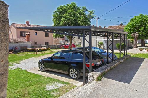 Hostal Kesser In Pore? * Istrien