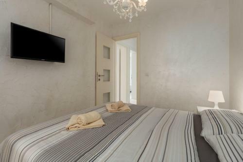 Exclusive Villa In Porec For 10 Persons With A Beautiful Garden