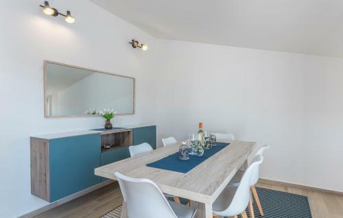 Apartment Ana With Roof Terrace