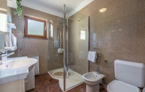 Hostal Apartment Complex Silvana