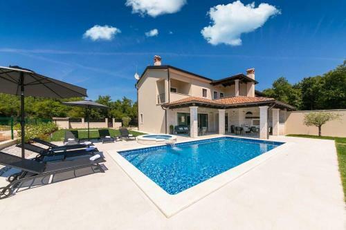 Villa Greenblue