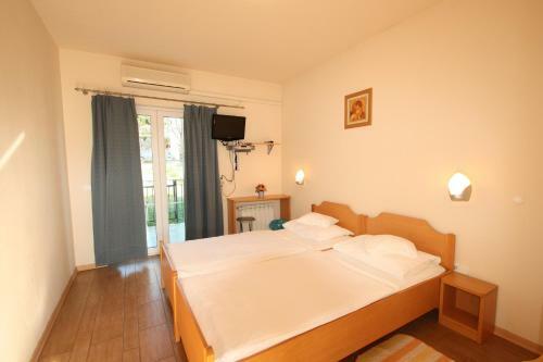 Hostal Guest Room For 2 Persons
