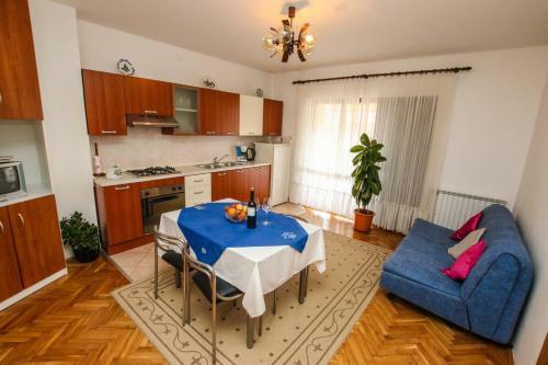 Hostal Apartments Mendikovi?