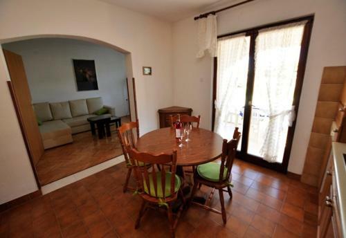 Apartments Pavao - With Parking