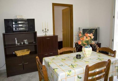 Apartments Nik?a - 10m From Beach