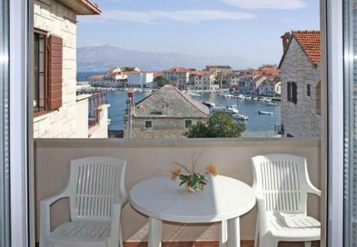 Apartments Nik?a - 10m From Beach
