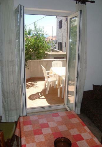 Apartments Nik?a - 10m From Beach