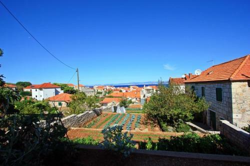 Apartment Mika-150m From The Sea