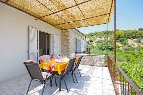 Holiday Home Tonko - Open Pool