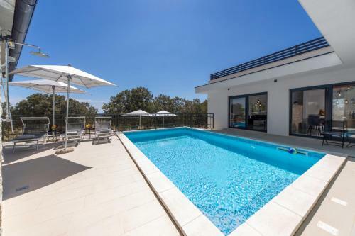 Villa Loto