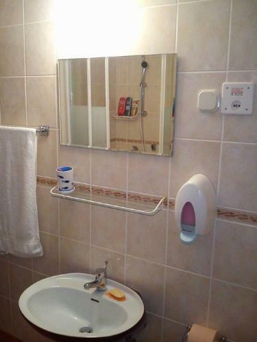 Holiday Home Bobi - 50m To Beach
