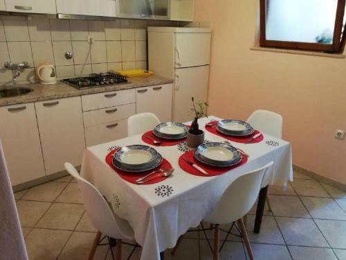 Apartments Jure - Sea View