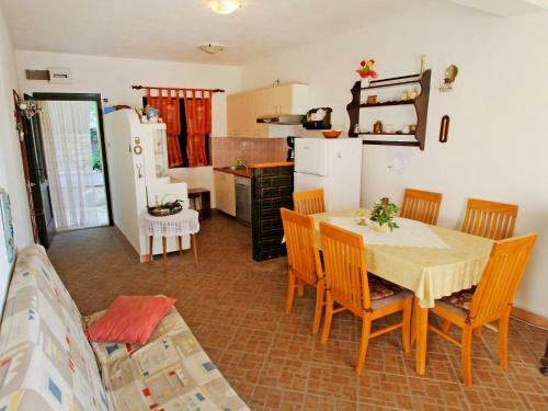 Apartment Dijana-2