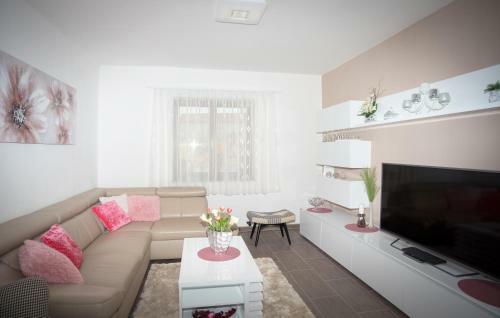 Villa Holiday Home Leon