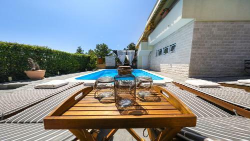 4* Villa Carina With Heated Pool