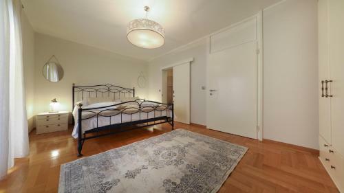 4* Villa Carina With Heated Pool