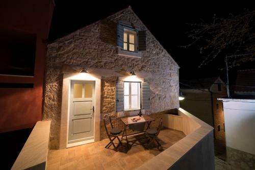 Mulberry Stonehouse