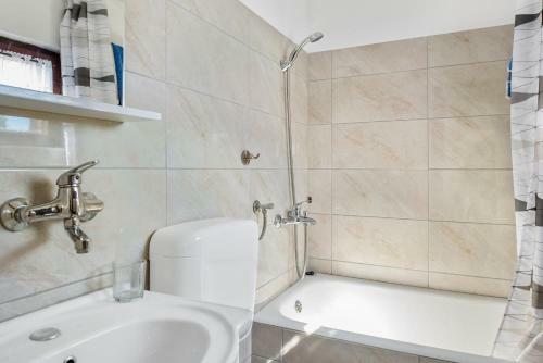 Villa Sunset Milonika With Heated Private Pool