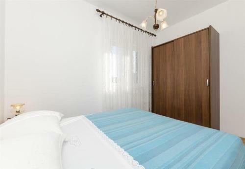 Apartments Neda - 150m From Beach