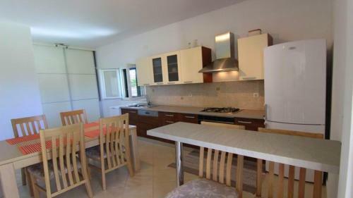 House Lorenzo
