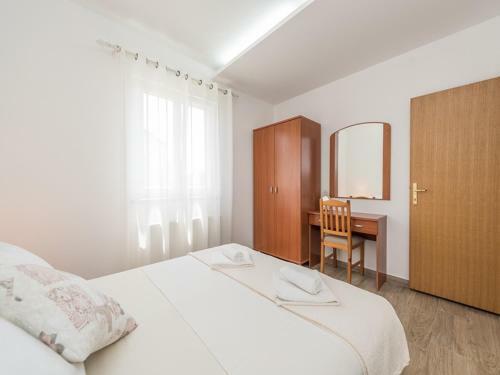 Apartment Mirjana