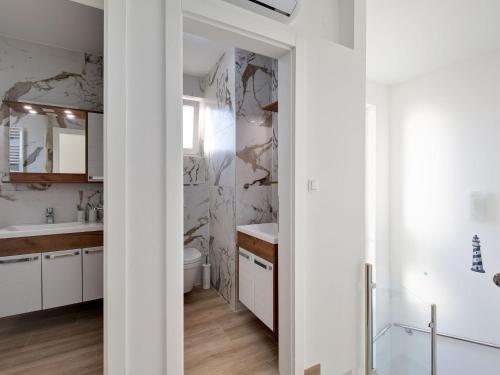 Spacious Holiday Home In Privlaka Near Sea Beach