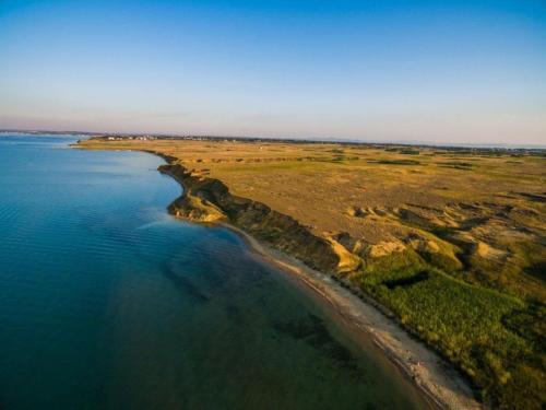 Spacious Holiday Home In Privlaka Near Sea Beach