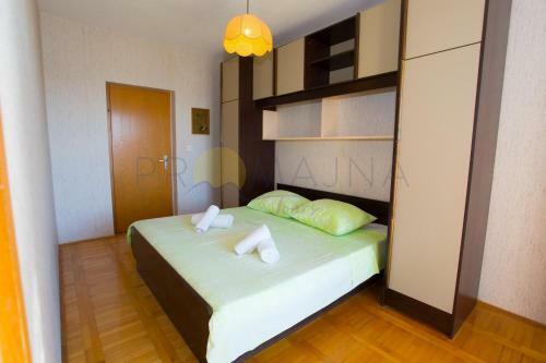 Apartments Zoran