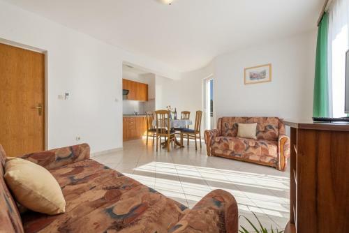 Hostal Apartments Sabunike